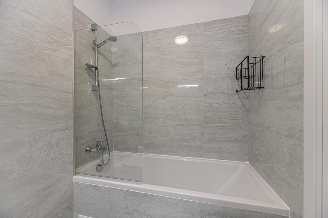 Rentforcomfort Dynamic Apartment Braşov Eksteriør billede